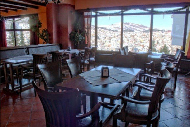 Hotel Montana Palace Krusevo Exterior photo